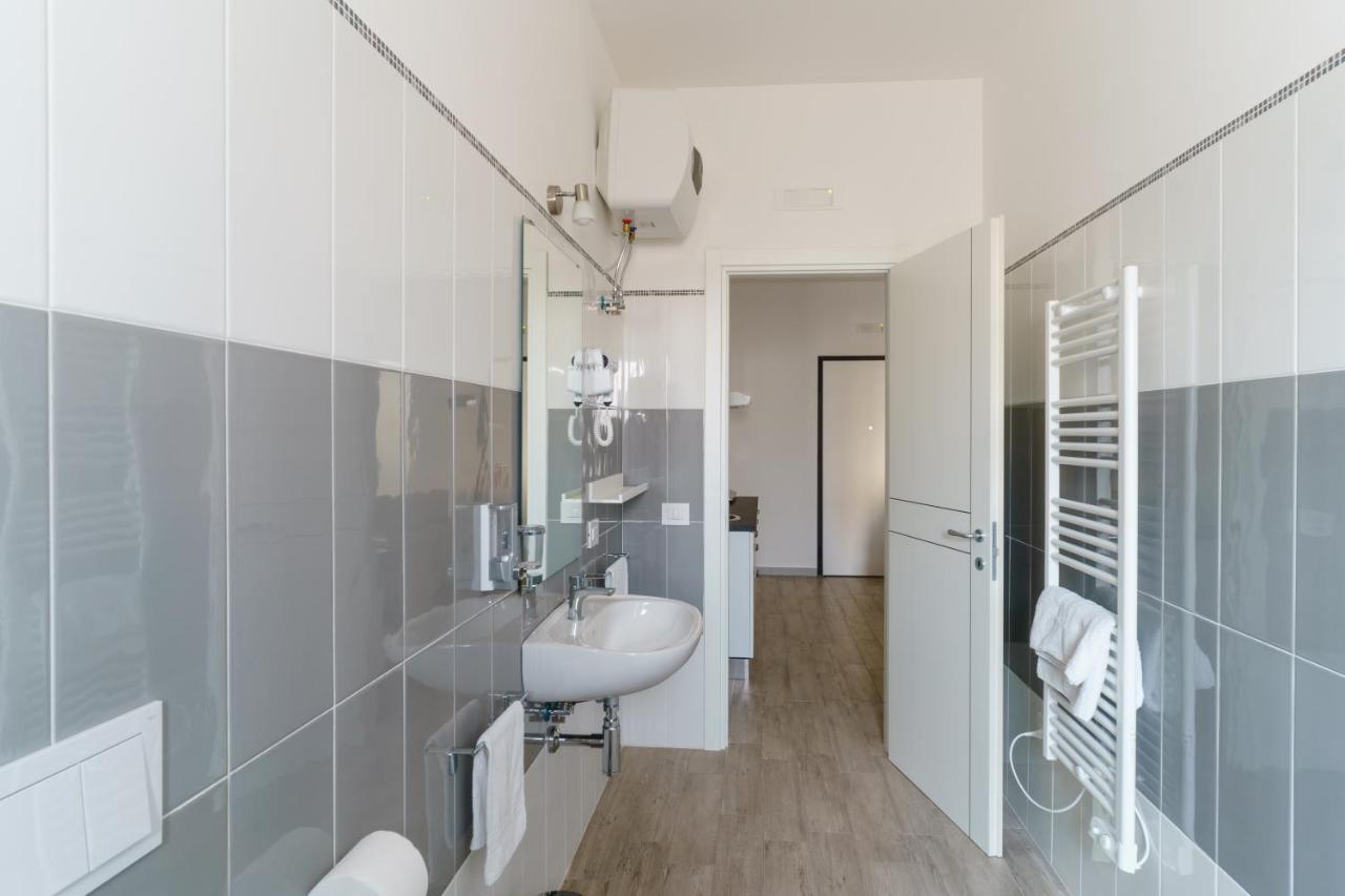 Aparthotel Le Marine Bisceglie Luaran gambar