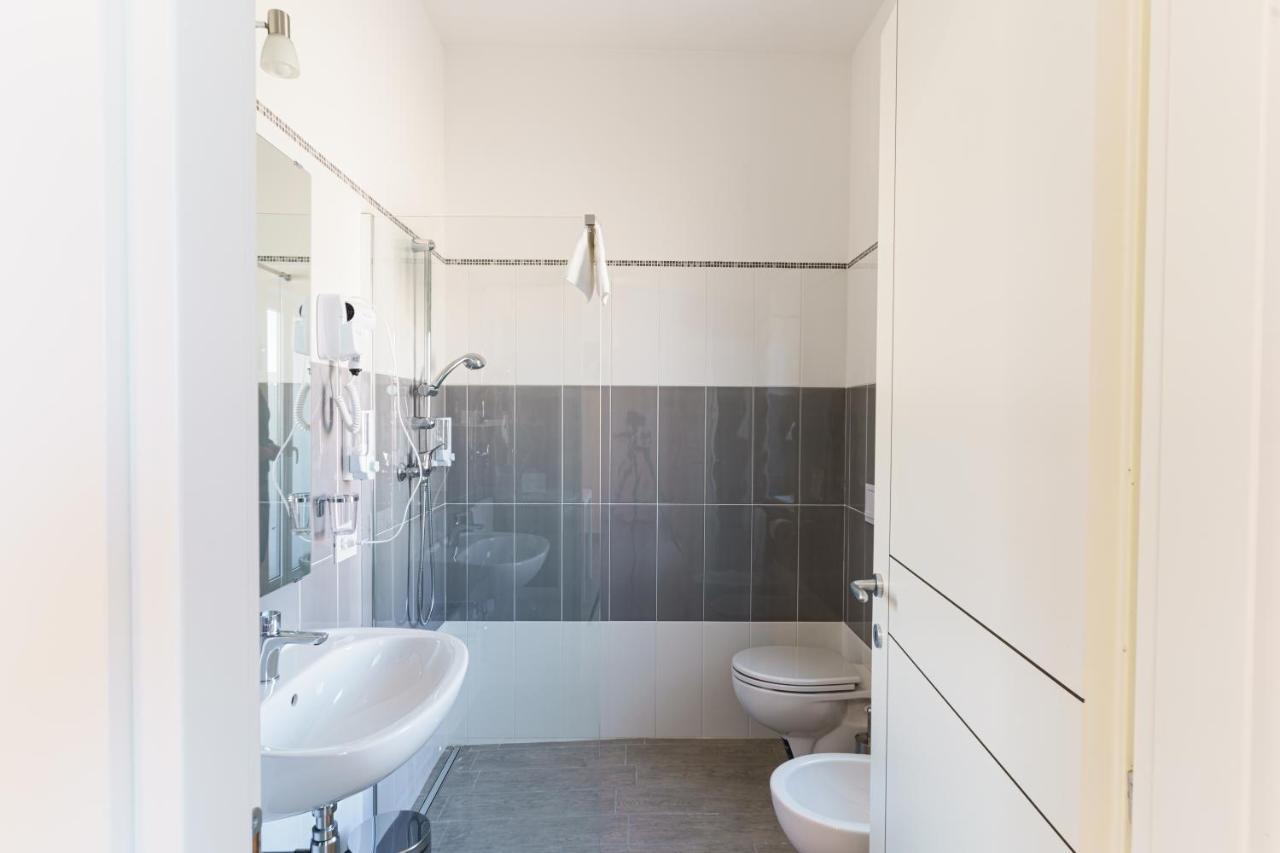 Aparthotel Le Marine Bisceglie Luaran gambar